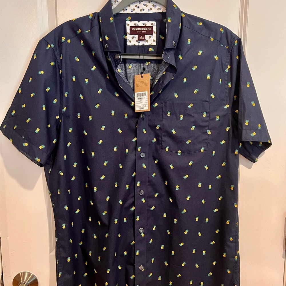Men’s casual button shirt